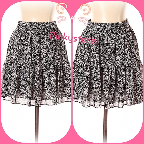 Michael Kors Dresses & Skirts - 💎Michael Kors Skirt 💎